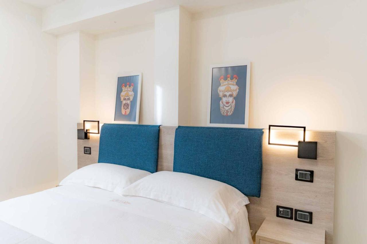 Carizza Rooms Pozzallo Exterior foto